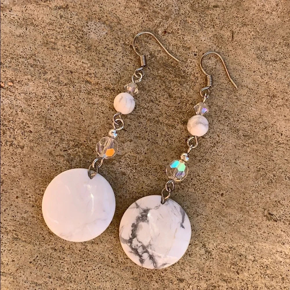 marble and silver iridescent earrings